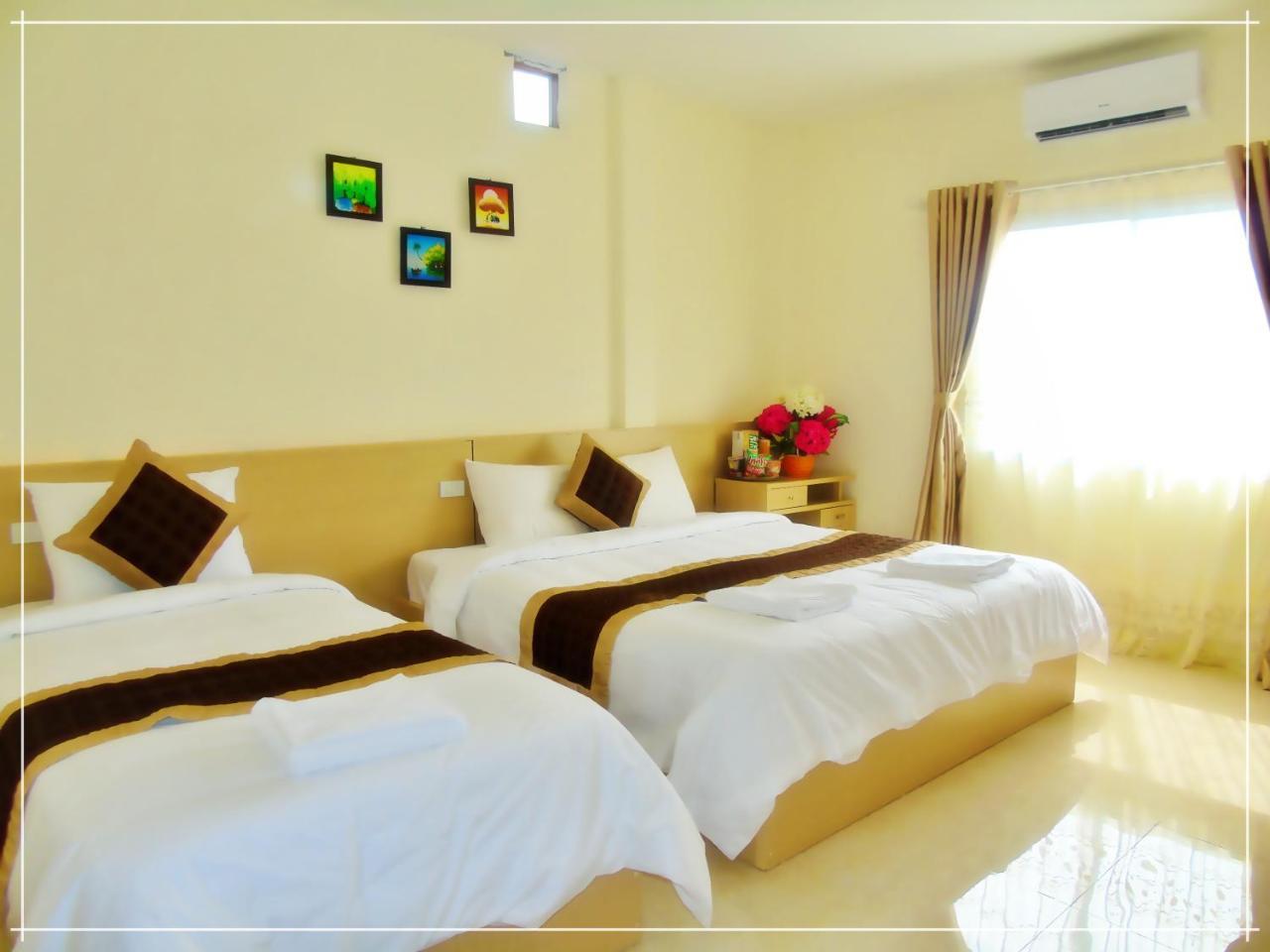 Vang Vieng Galaxy Hotel Exterior photo